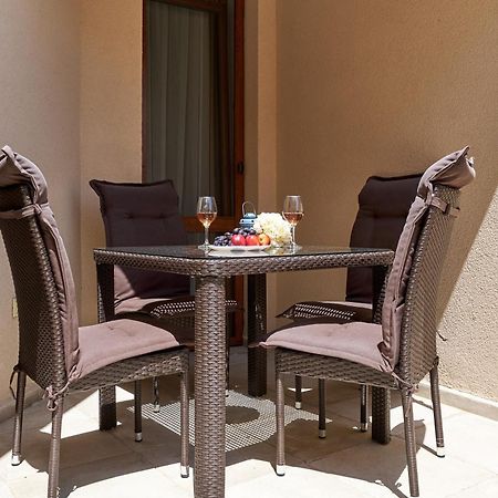 Dreams In La Mer Golden Sands Exterior photo