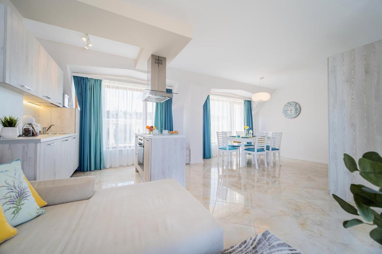 Dreams In La Mer Golden Sands Exterior photo