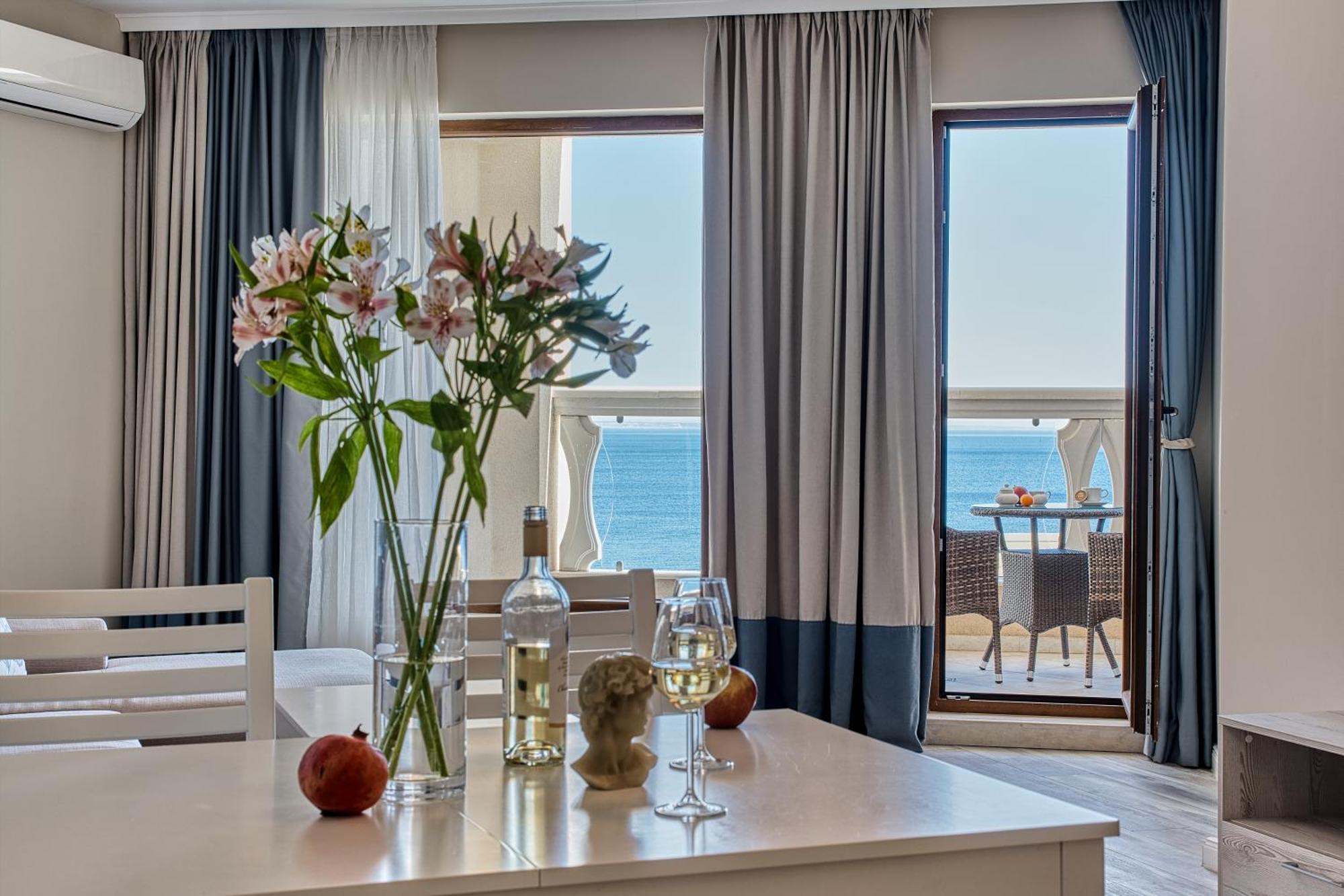 Dreams In La Mer Golden Sands Exterior photo