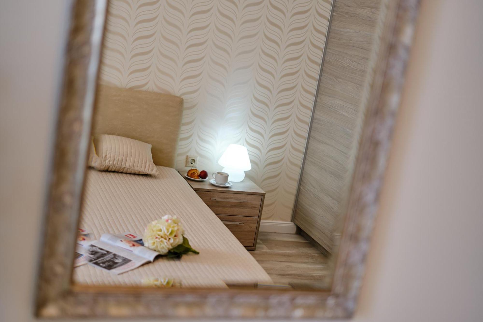 Dreams In La Mer Golden Sands Exterior photo
