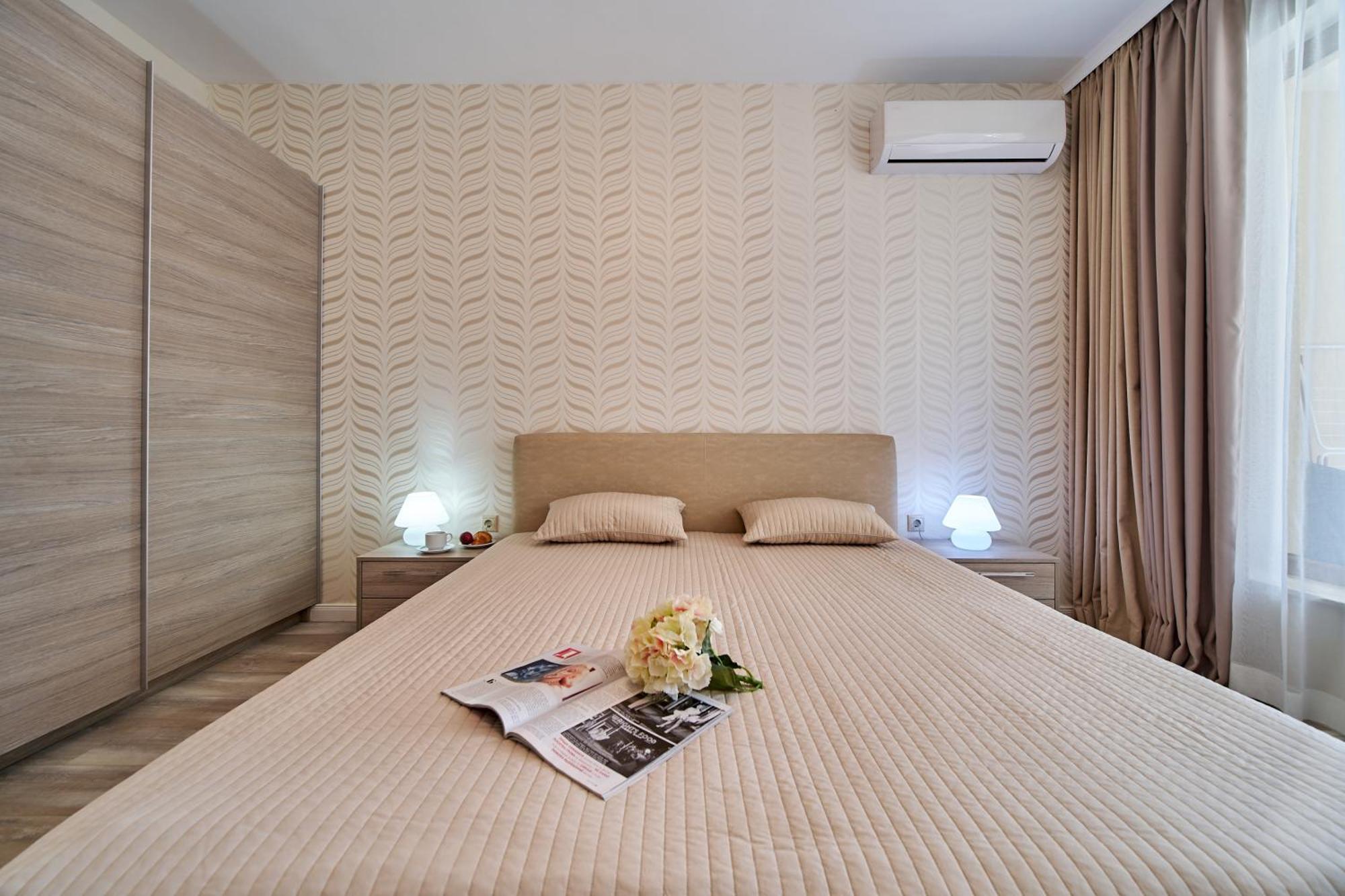 Dreams In La Mer Golden Sands Exterior photo